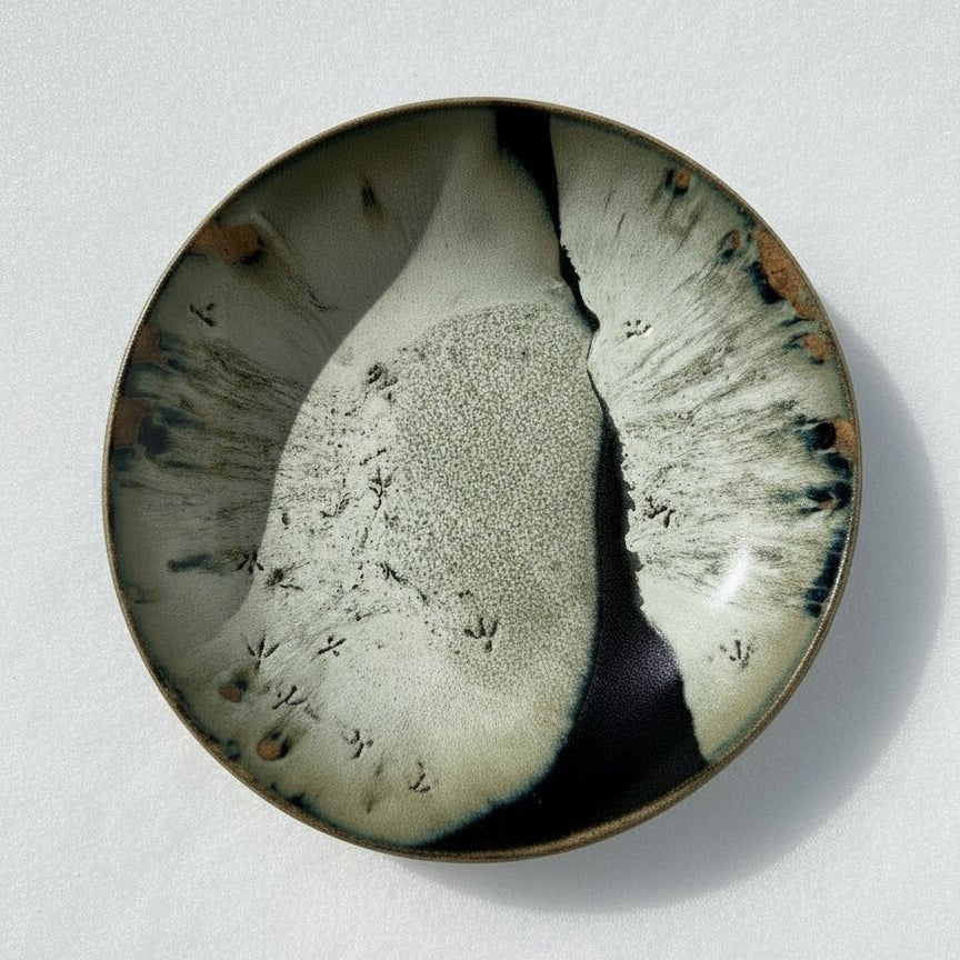 Coupe à fruit Cap Canaille - Fille de Lune - grand saladier - email blanc et noir avec des effet - email année 50 -coupe contemporaine