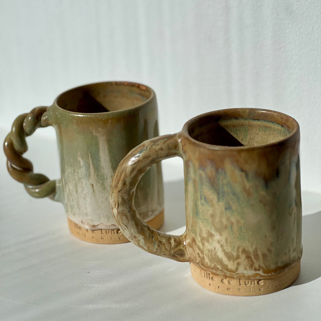 Mugs lot de 2 - Fille de Lune- mug tasse a cafe - tasse a the - ceramique artisanale - mug fait main - email de création