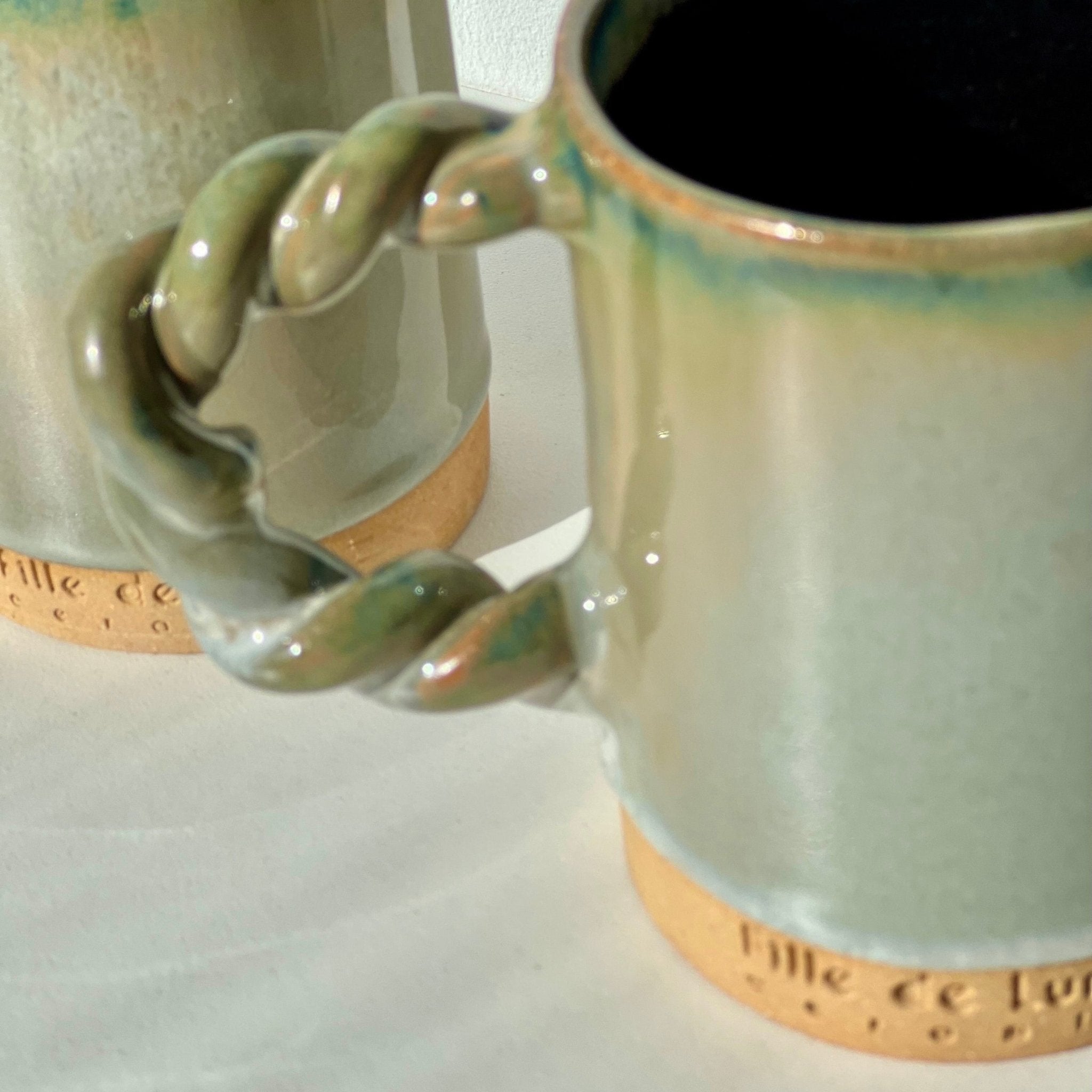 Mugs lot de 2 - Fille de Lune - fait main - made in France  - art de la table - fabriqué à marseille 