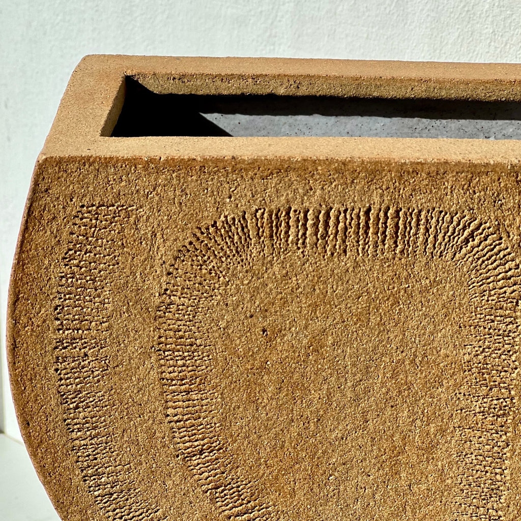 Vase Auguste - Fille de Lune- fait main - sculpté - grès naturel