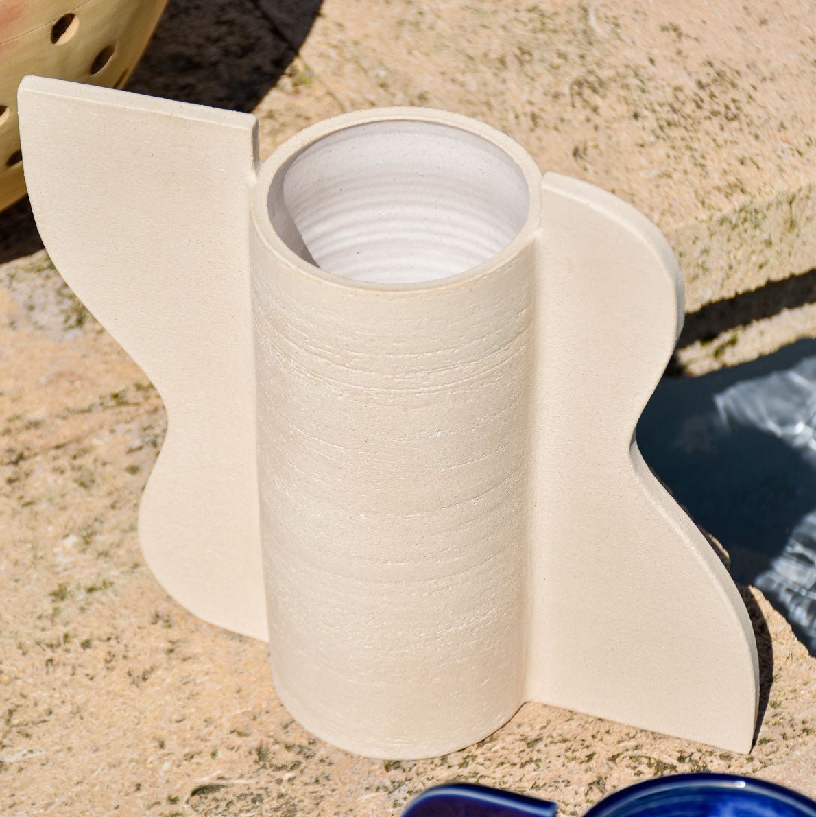 Vase Vague - Fille de Lune- artisanal - évoque la mer - solaire