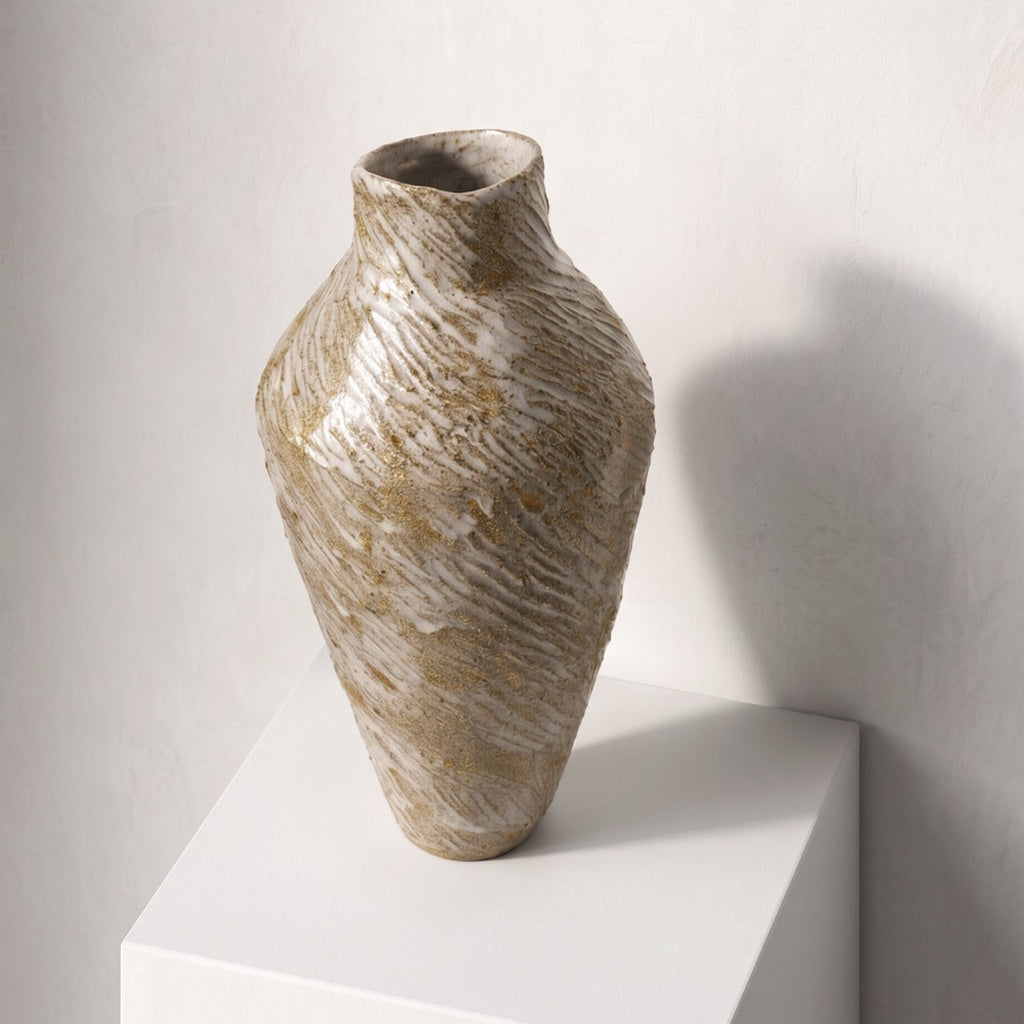 vase empreinte forme amphore fait main au colombin teinte naturelle crème terre sable artisanal fille de lune gallerie