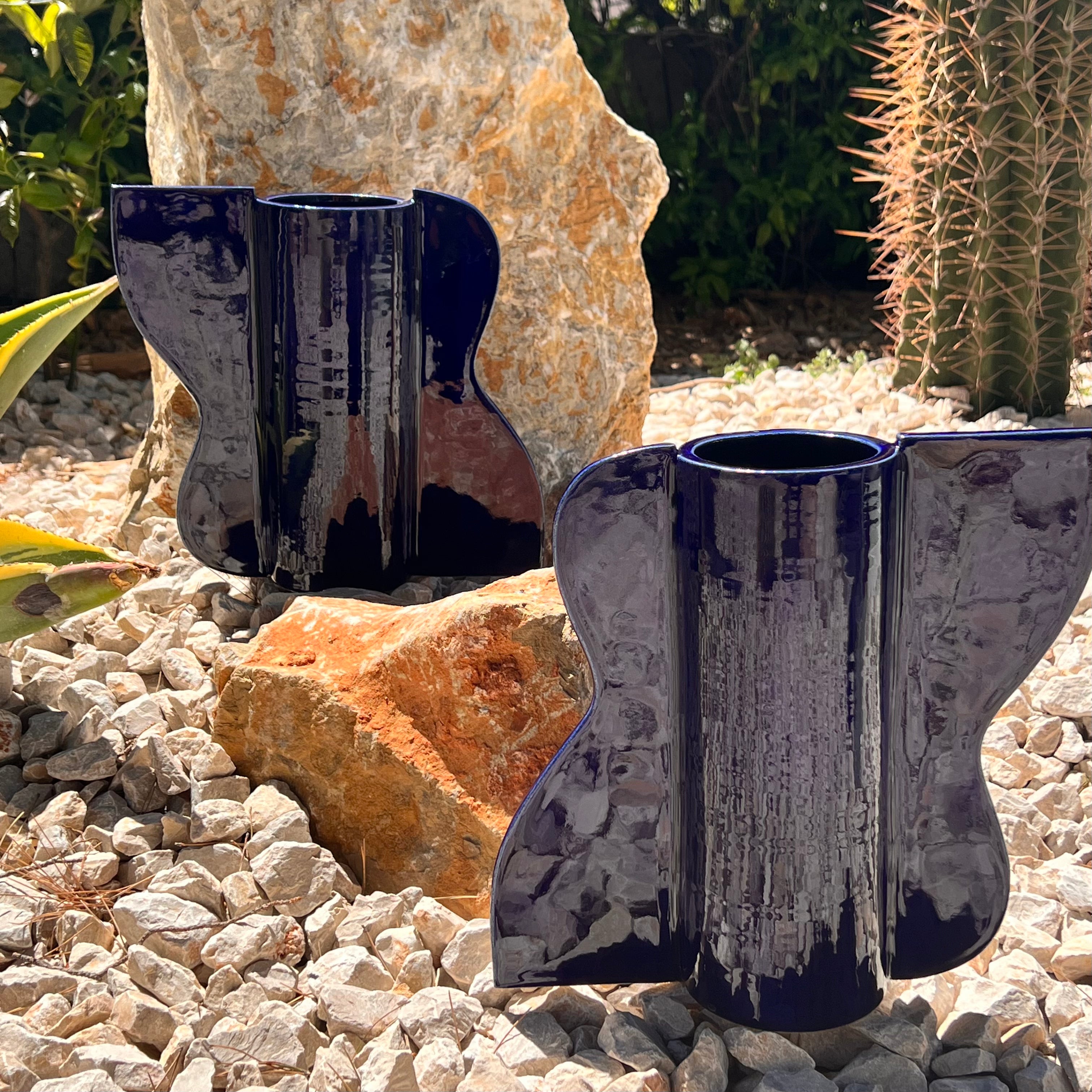 vase email bleu brillant grès fait main marseille 